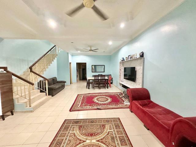 Double Storey Terrace Seksyen 3 Puncak Saujana Kajang