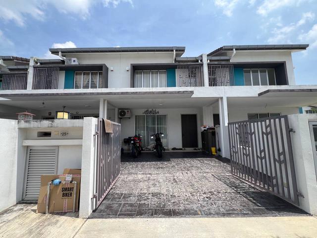 Double Storey Terrace Serenia Amani Serenia City