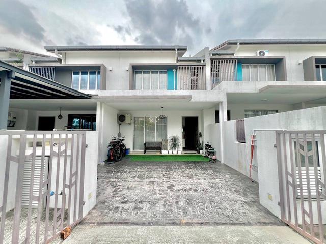 Double Storey Terrace Serenia City Type Amani Kota Warisan