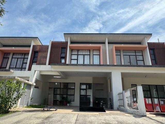 Double Storey Terrace Superlink Setia Ecohill Semenyih