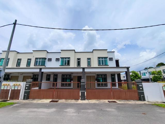 Double Storey terrace Parit bakar Muar