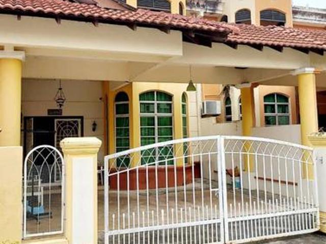 Double Storey Terrace Partially Furnished