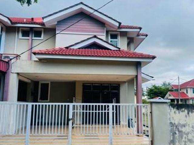 Double Storey Terrace Pengkalan Chepa 4R3B