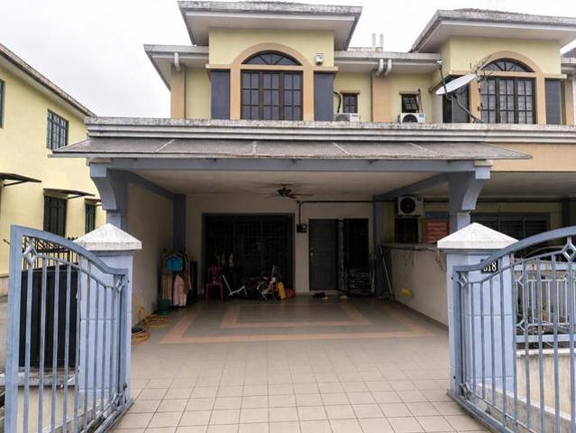 Double Storey Terrace Perdana College Heights Pajam Mantin