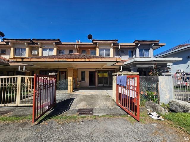 Double Storey Terrace PUJ 2 Taman Puncak Jalil Seri Kembangan