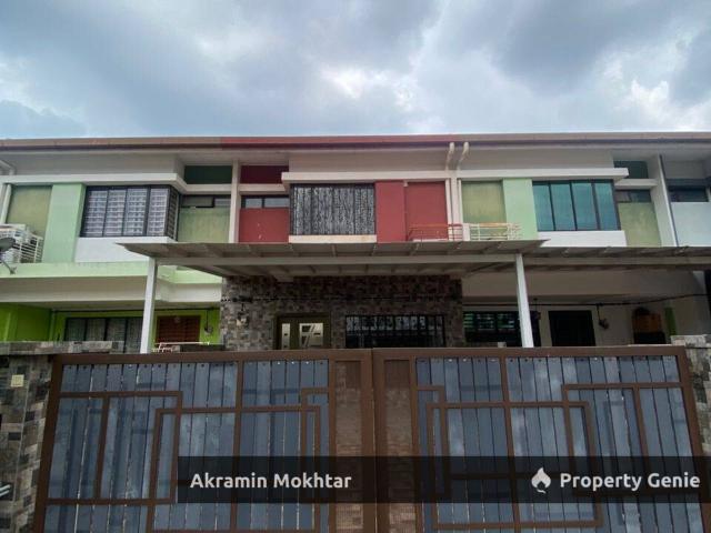 DOUBLE STOREY TERRACE TAMAN ANGGERIK PERDANA SEMENYIH RENOVATED UNIT