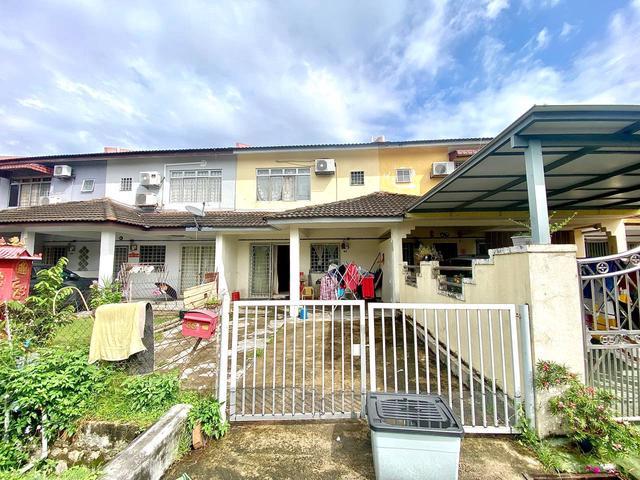 Double Storey Terrace Taman Balakong Jaya Seri Kembangan