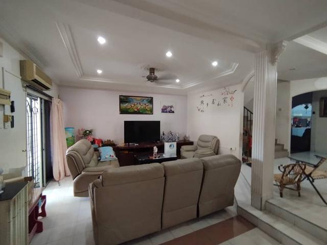 Double Storey Terrace Taman Bukit Sebukor Bukit Baru