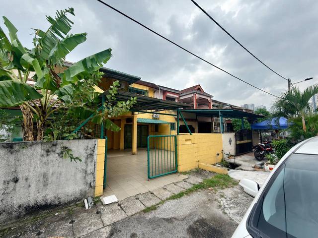 Double Storey Terrace Taman Desaria Petaling Jaya AF