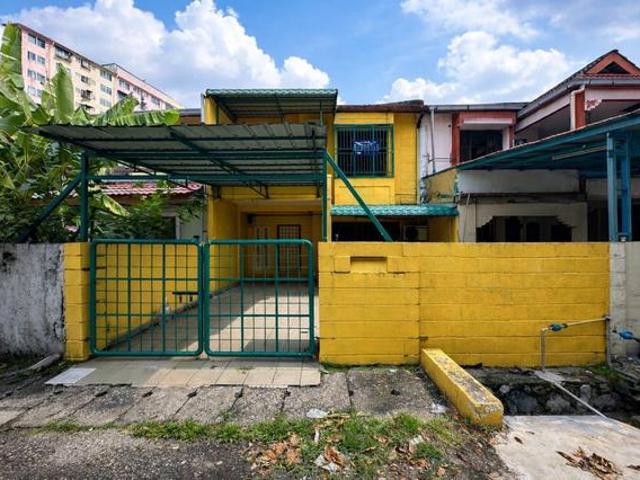 Double Storey Terrace Taman Desaria PJS 5 Petaling Jaya