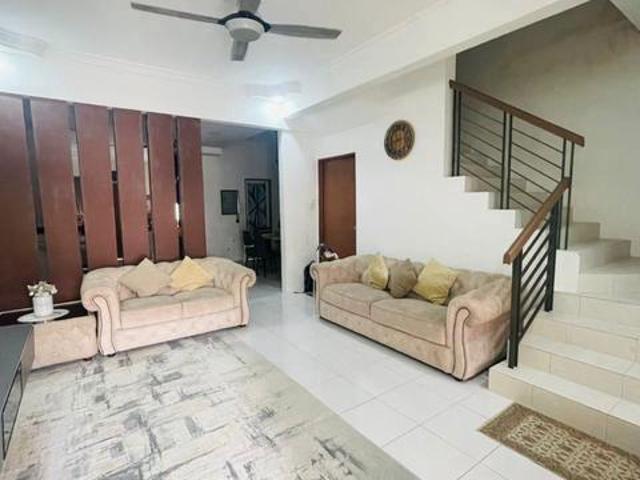 Double Storey Terrace Taman Desiran Bayu Puchong