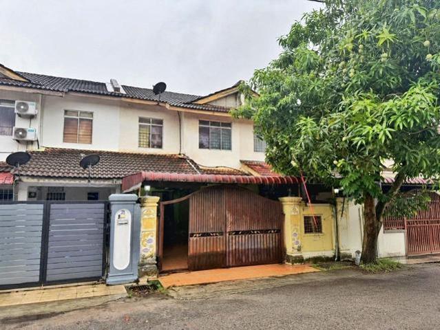 Double Storey Terrace Taman Mawar Pasir Gudang