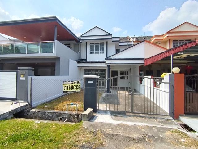 Double Storey Terrace Taman Merdeka Batu Berendam Melaka