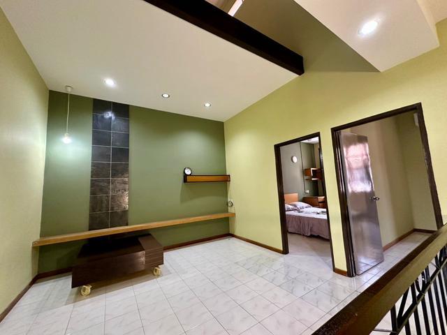 Double Storey Terrace Taman Saujana Permai