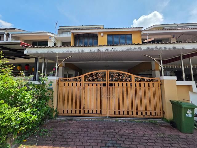 Double Storey Terrace Taman Silibin ria Ipoh for Sale