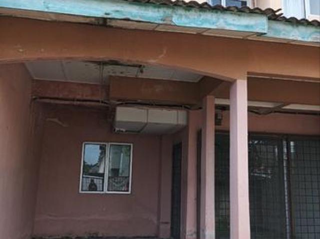 Double Storey Terrace Taman Sri Bayu Bagan Lalang Sepang Selangor