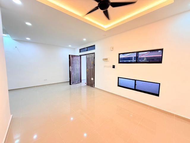 Double Storey Terrace Taman Sri Lalang Kota Tinggi Fully Renovated