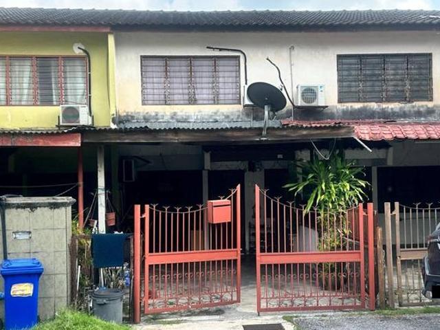 Double Storey Terrace Taman Rasmi Ampang Jaya