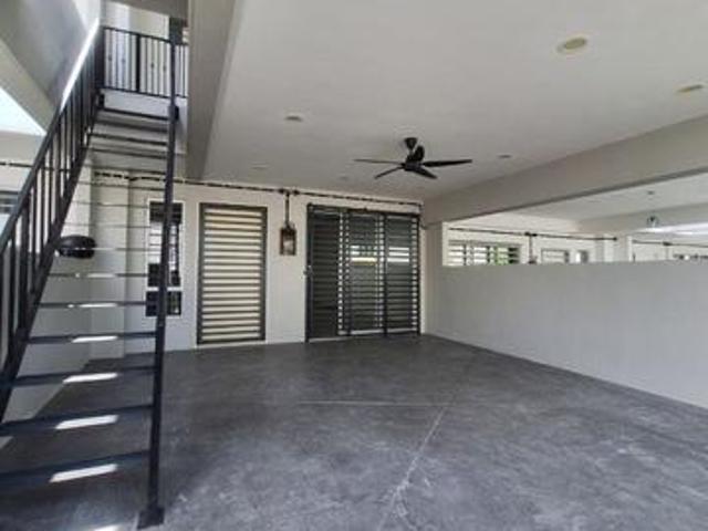 Double Storey Terrace Tiara Sendayan Near Klia Seremban2
