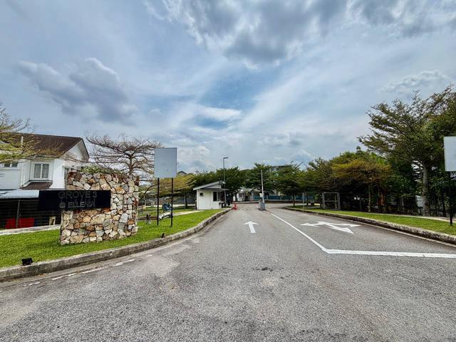 Double Storey Terrace TTDI Grove 3 ELLENIA Kajang Selangor