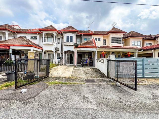 Double Storey Terrece USJ 12 Subang Jaya Petaling Jaya