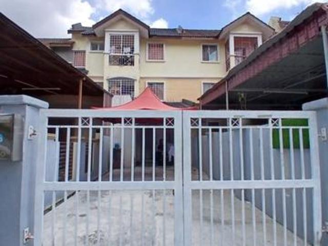 Double Storey Town House Kajang Perdana