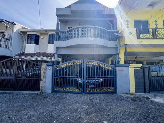 Double Storey Wangsa Ceria Wangsa Melawati