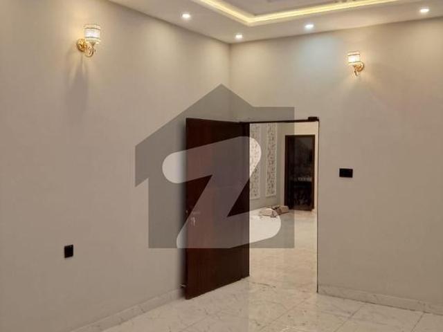 Double Storey 1012 Square Feet House Available In Fatima Avenue For Sale Fatima Avenue