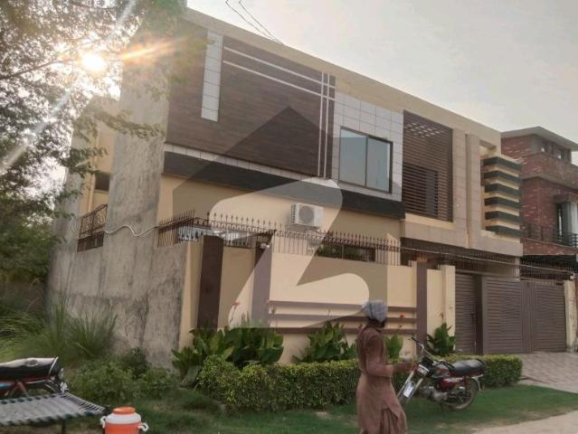 Double Storey 10 Marla House For sale In Model Town Block A Multan Model Town