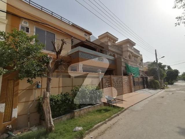 Double Storey 10 Marla House For sale In Wapda Town Phase 1 Block D Multan Wapda Town Phase 1 Block D
