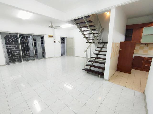 Double Storey 110 loan Taman Desa Serdang Seri Kembangan