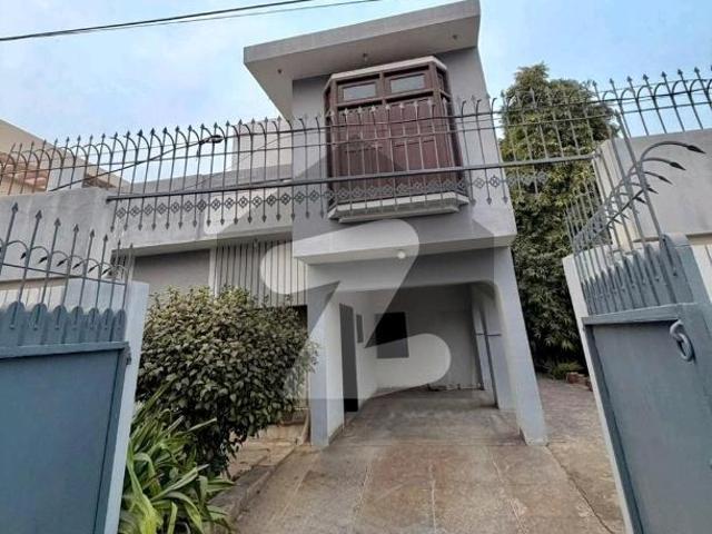 Double Storey 23 Marla House For sale In Mehmoodabad Multan Khanewal Road