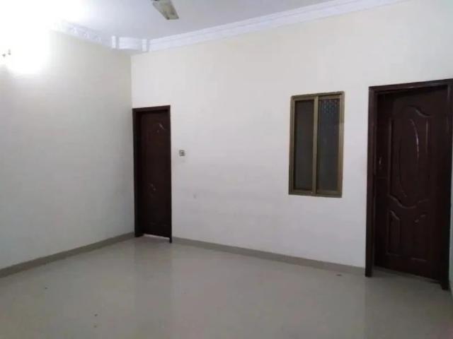 Double Storey 400 Square Yards House Available In Gulshan e Iqbal Block 5 For sale Karachi Gulshan e Iqbal Town ID 95226