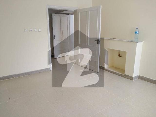 Double Storey 4 Marla House For Sale In G 11