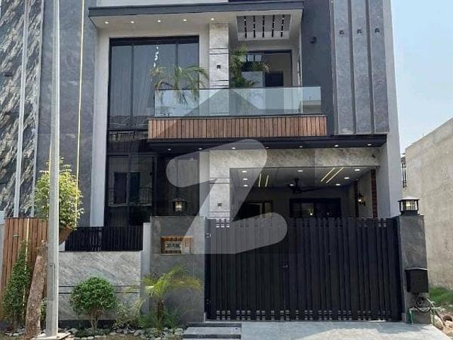Double Storey 5 Marla House Available In Royal Orchard For sale