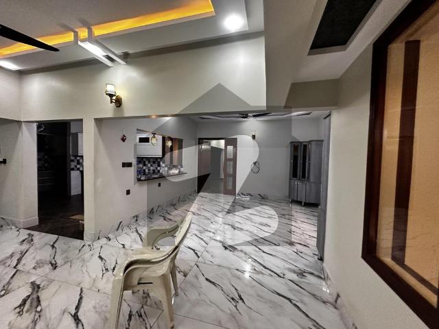 Double Story 5 Yard Bungalow block 7 Gulshan e Iqbal Block 7