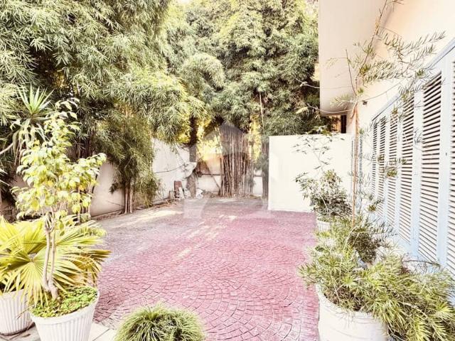 Double Story 5 Bedrooms Beautiful House Available For Rent