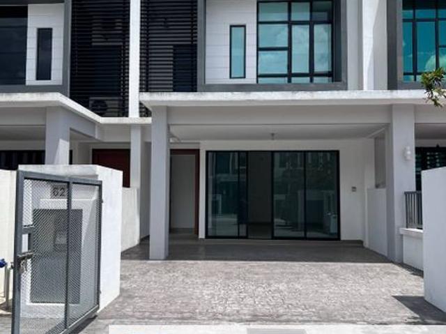 DOUBLE STORY HOUSE RESIDENSI PURUN, BANGI