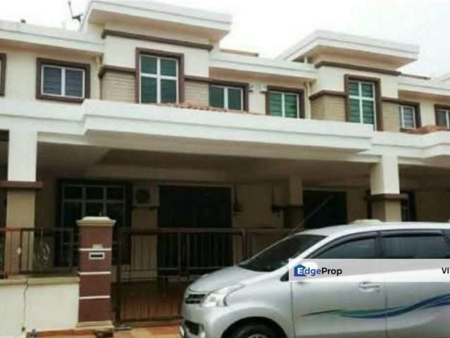 Double Story Terrace House Grated & Guarded for Rent!