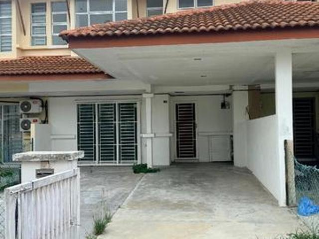 Double story unit for rent Batu kawan