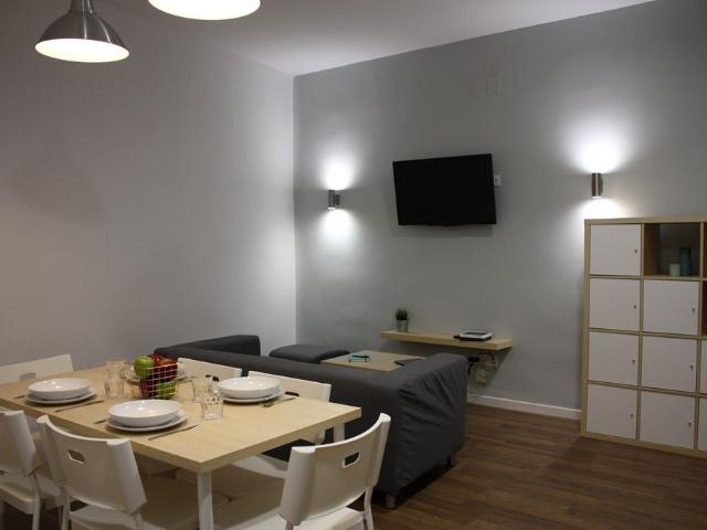Double room with balcony in Lavapiés