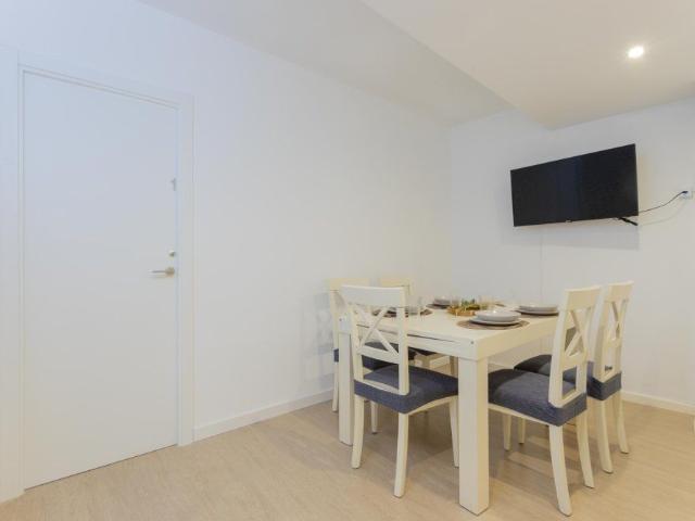 Double Room with Balcony in Valencia