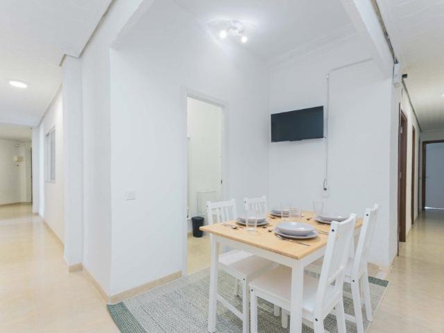 Double room with balcony in Valencia