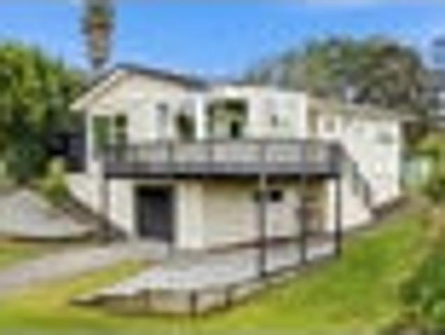 Double Westlake Living – Your Dream Home Awaits!