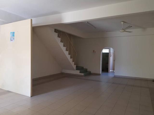 Double terrace goh guan ho 1900sf