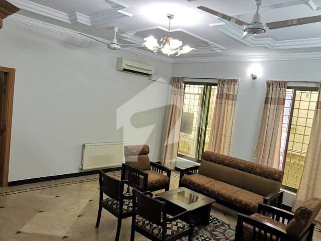 Double Unit, Triple Storey House Available For Rent