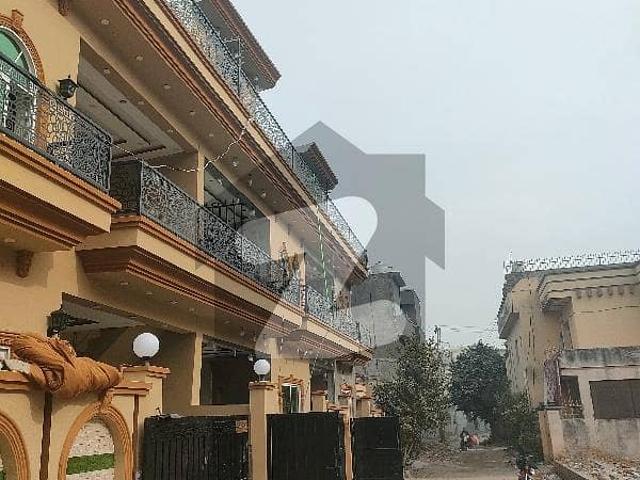 Double Unit House For Sale Defence Road New Lalazar