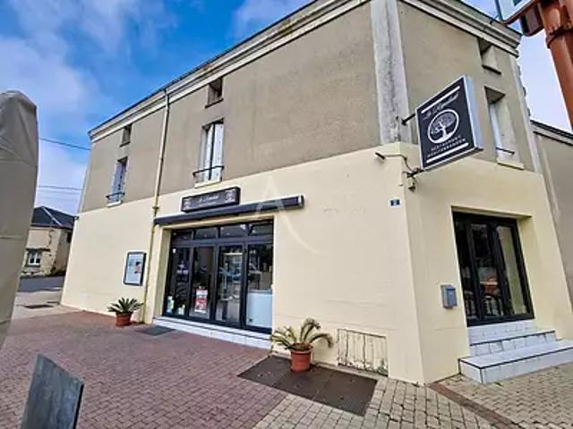 Doué en Anjou 49700 Achat / Vente immeuble au dernier étage