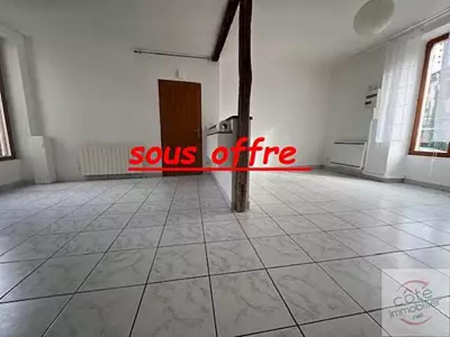 Dourdan 91410 Achat / Vente appartement 2 pièces t2 au dernier étage