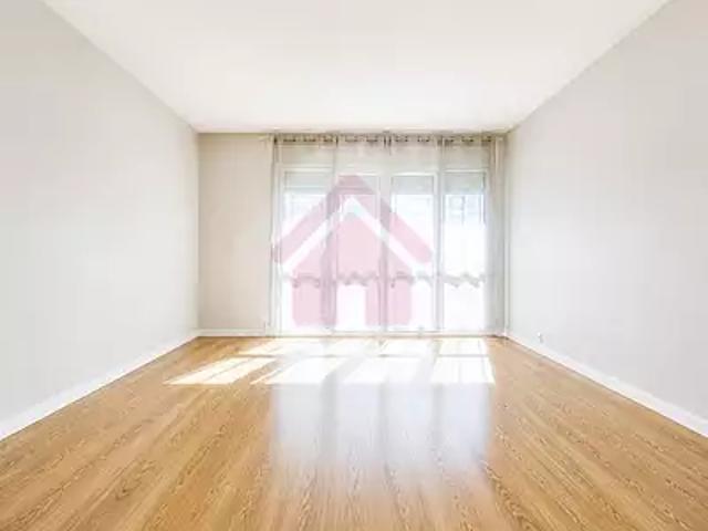 Dourdan 91410 Achat / Vente appartement 3 pièces t3 cave parking